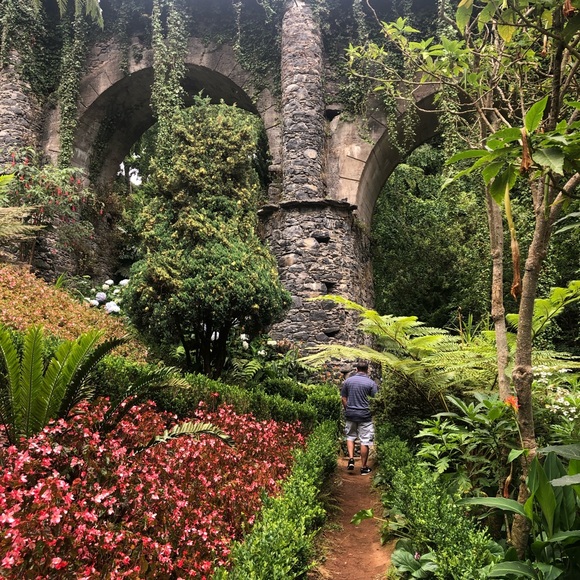 Meet your Posher, Amy - Picture 8 of 12